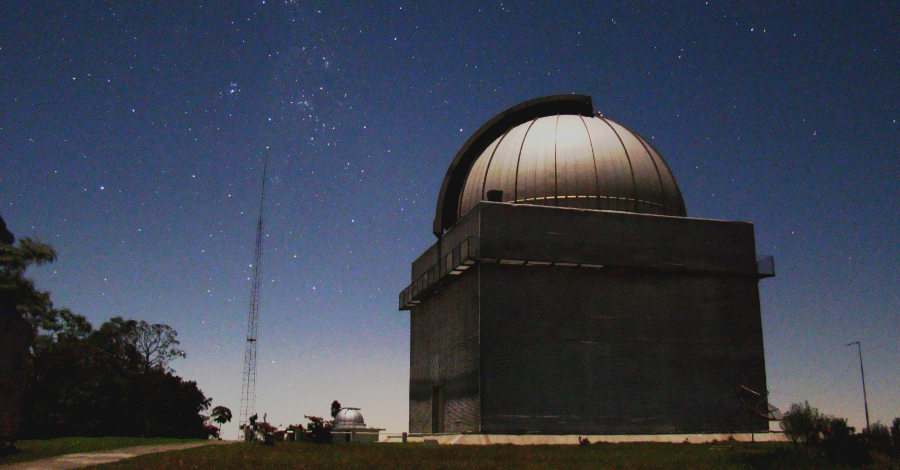 Astrônomos fazem live diretamente do Observatório Pico dos Dias