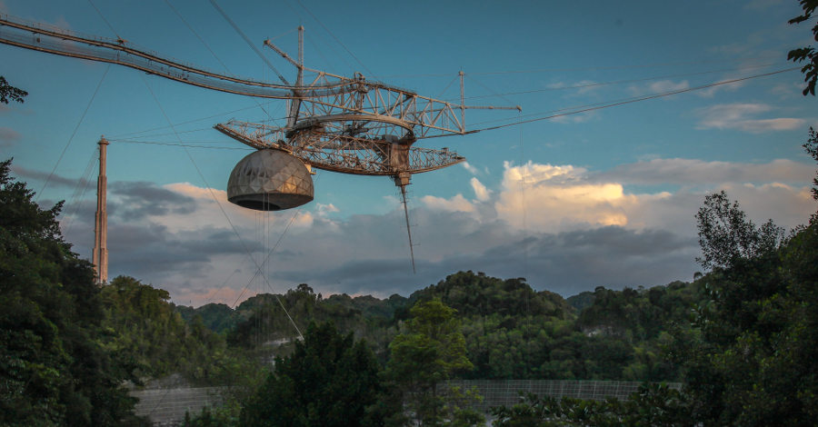 Após 57 anos, Radiotelescópio de Arecibo entra em colapso