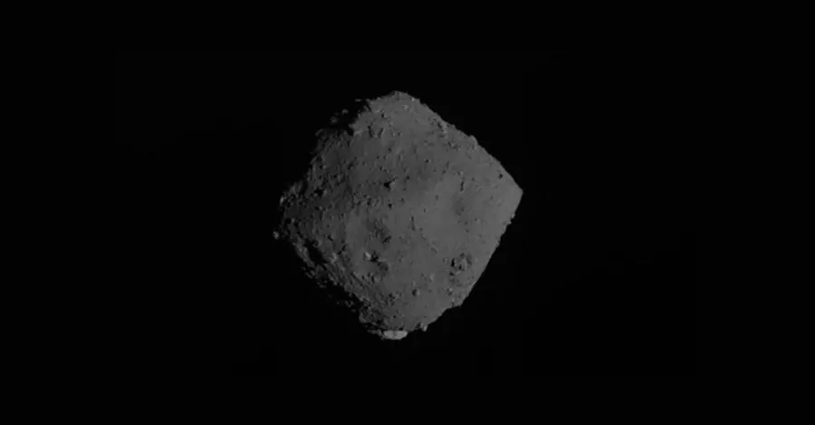 Asteroide Ryugu, captado pela sonda Hayabusa-2. Imagem: JAXA