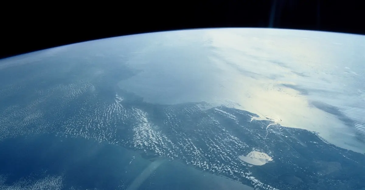 Como surgiu a água no planeta Terra?