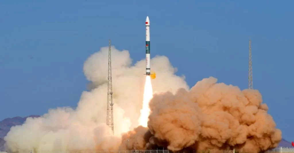 Lançamento do foguete chinês Kuaizhou 1A, na última quarta-feira.