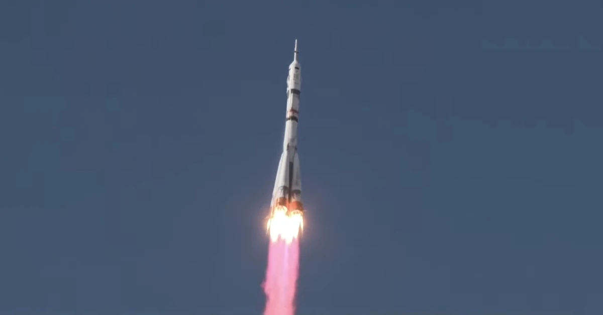 Rússia envia atriz para a Estação Espacial Internacional