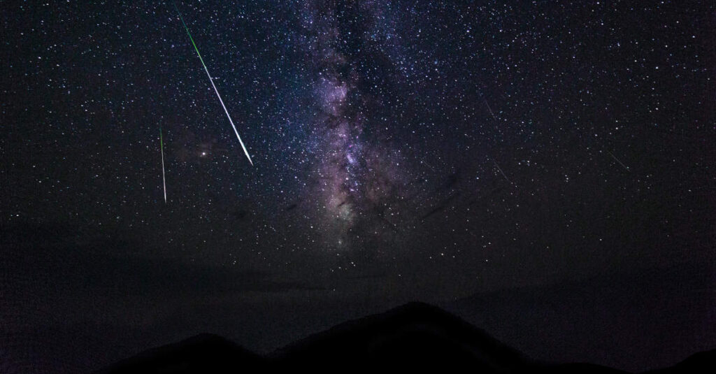 Foto da chuva de meteoros Perseídeas a partir dos Estados Unidos. Imagem: Austrin Human/Usnplash/Reprodução