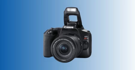 Câmera fotográfica Canon grava em 4K e está saindo até R$ 1.500 off