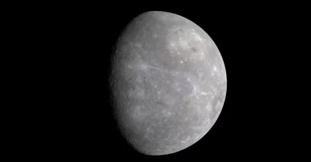 Astrônomos descobrem que Mercúrio é cravejado de diamantes