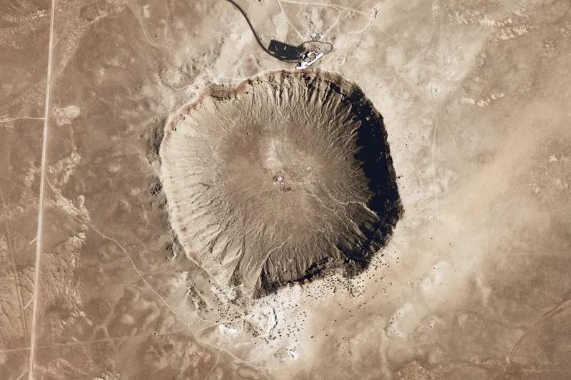 Cratera de Barringer, também conhecida como "Cratera do Meteoro". Imagem: NASA/Reprodução