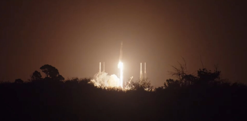 lancamento echoStar 25