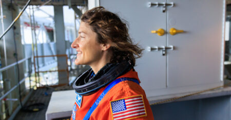 Quem é a astronauta que pode fazer história na Artemis