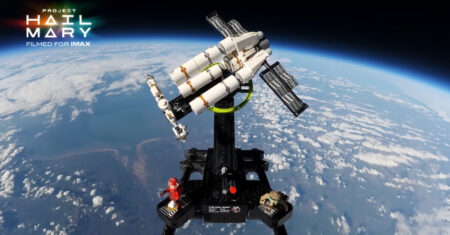 LEGO de “Devoradores de Estrelas” alcança a estratosfera