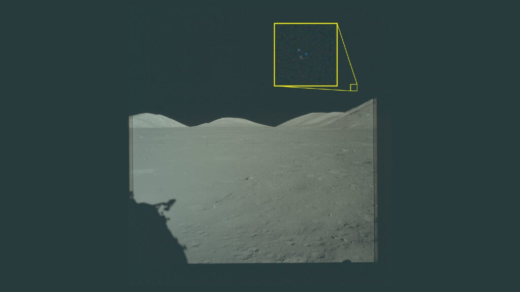 Foto divulgado pelo governo dos EUA mostra três pontos brilhantes em formação durante a missão Apollo 17, em 1972. 