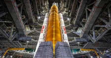 Deu tripofobia? Quadrados no foguete Artemis 2 têm função