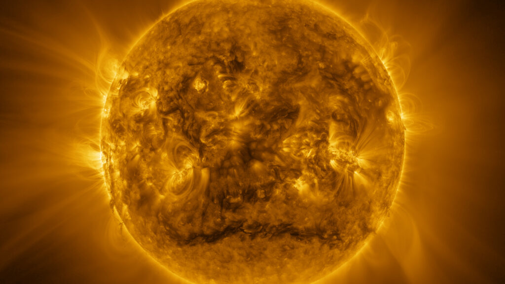 Foto do Sol captado pela sonda Solar Orbit.