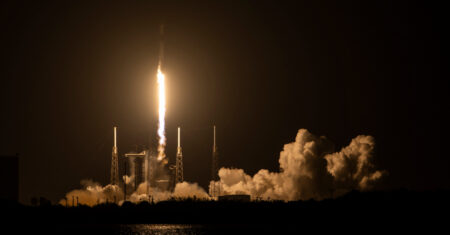 SpaceX dispara e já lançou 1.000 satélites Starlink em 2026