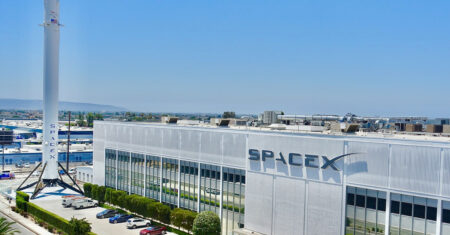 SpaceX entra na rota do maior IPO da história
