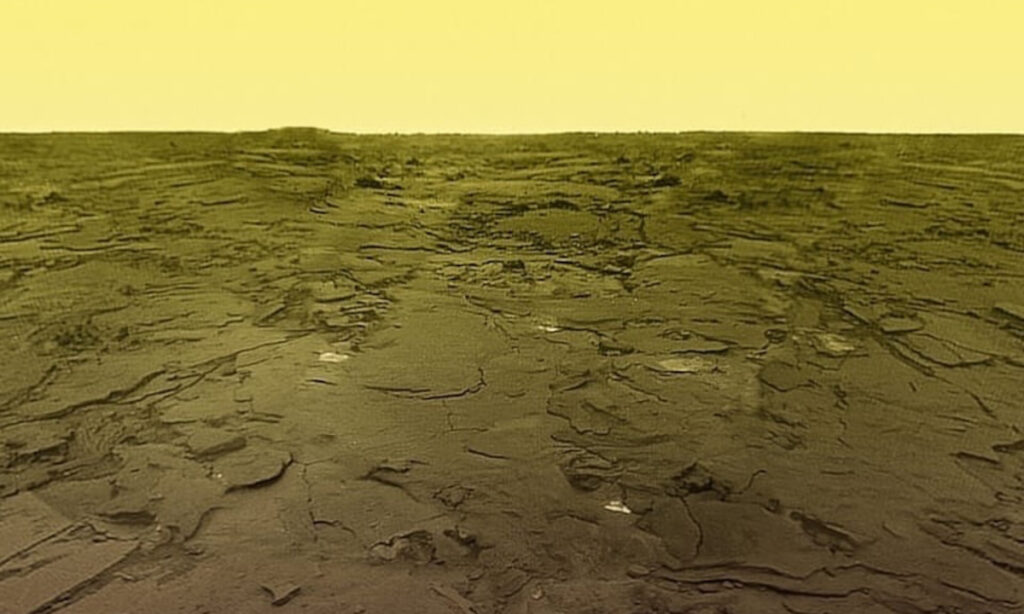 Novo chip pode sobreviver ao calor brutal de Vênus 1 Foto da superfície de Vênus captada pela sonda soviética Venera-14.